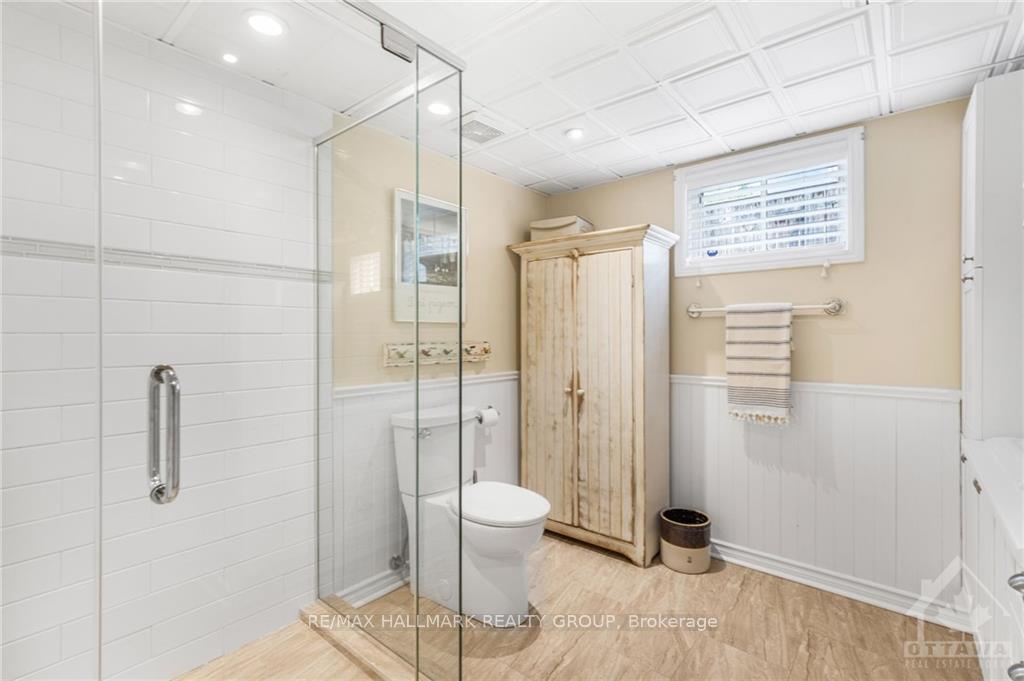 Photo 27 of 559 Alesther Street, Ottawa, Overbrook/Castle Heights — HOMEH