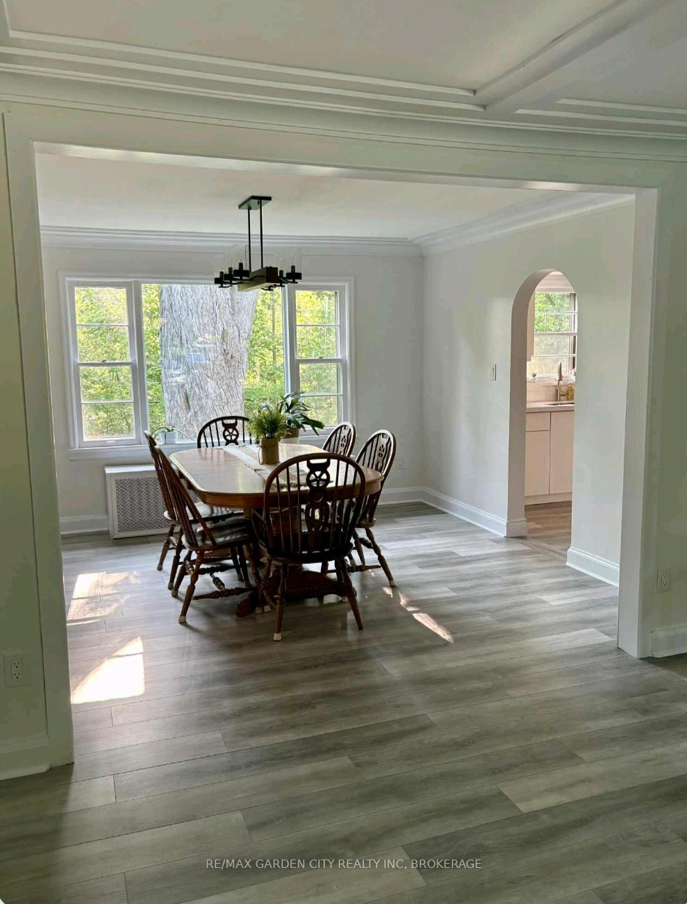 Photo 15 of 1008 Haist Street, Pelham, Fonthill — HOMEH