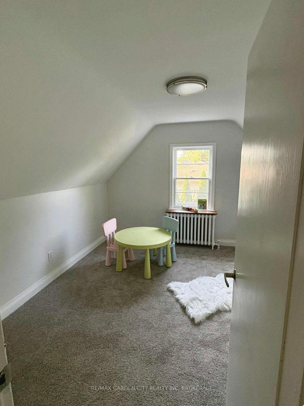 Photo 21 of 1008 Haist Street, Pelham, Fonthill — HOMEH