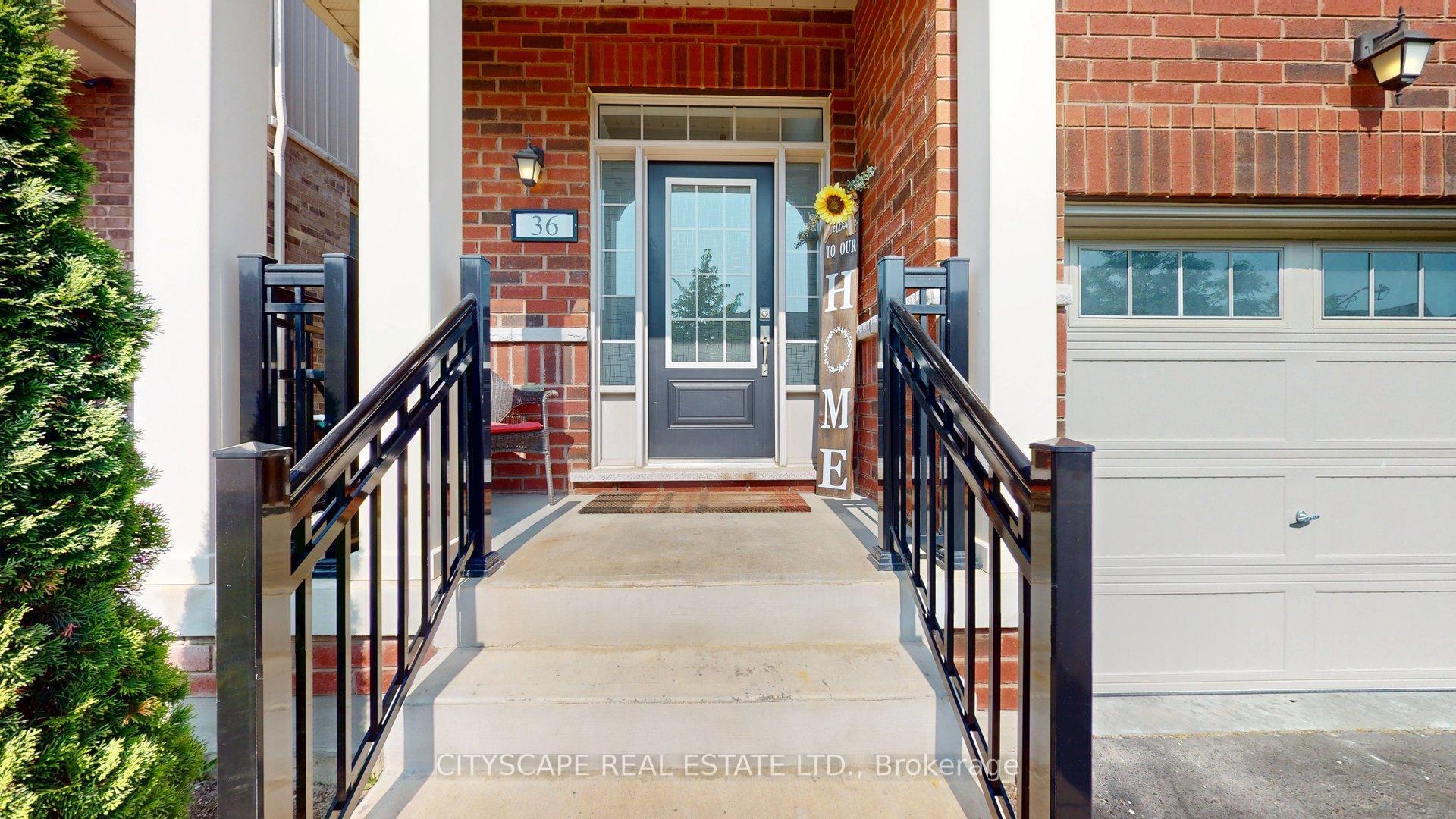 Photo 2 of 36 Donnan Drive, New Tecumseth, Tottenham — HOMEH