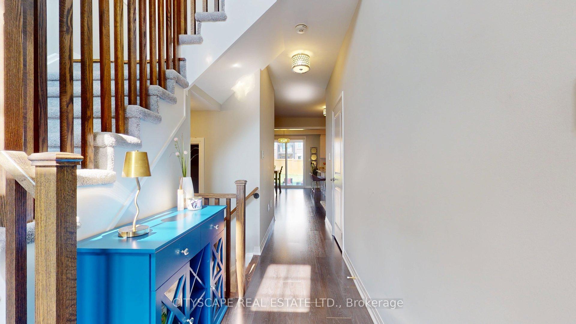 Photo 4 of 36 Donnan Drive, New Tecumseth, Tottenham — HOMEH