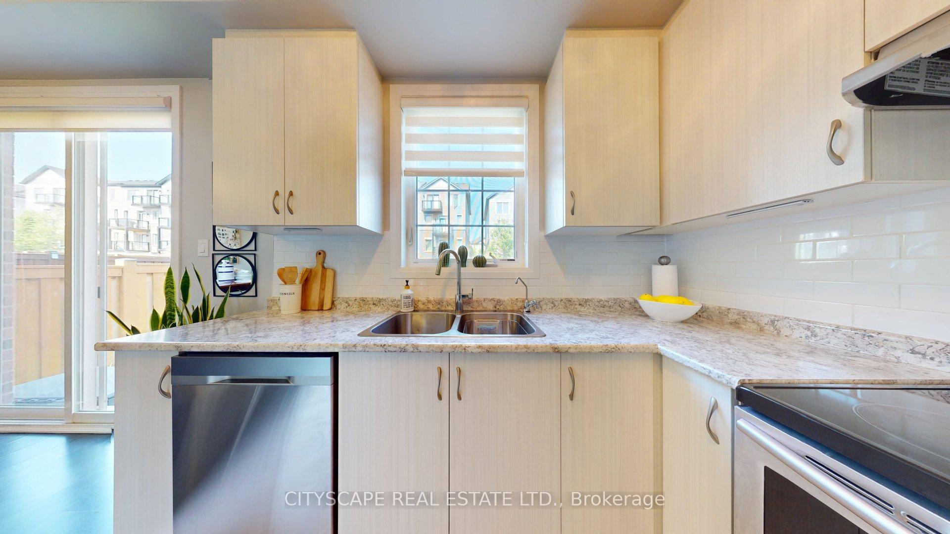 Photo 19 of 36 Donnan Drive, New Tecumseth, Tottenham — HOMEH