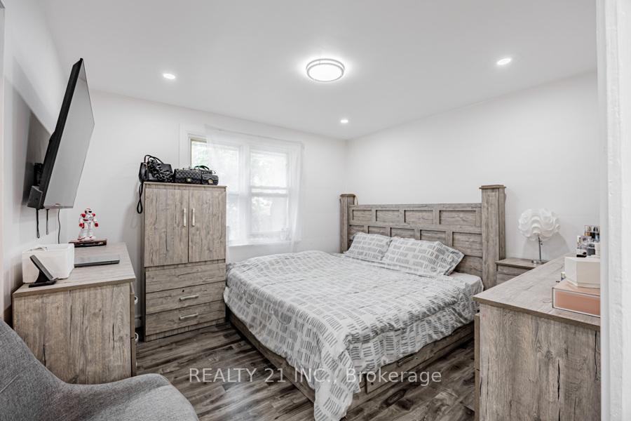 Photo 16 of 512 Phillip Murray Avenue, Oshawa, Lakeview — HOMEH