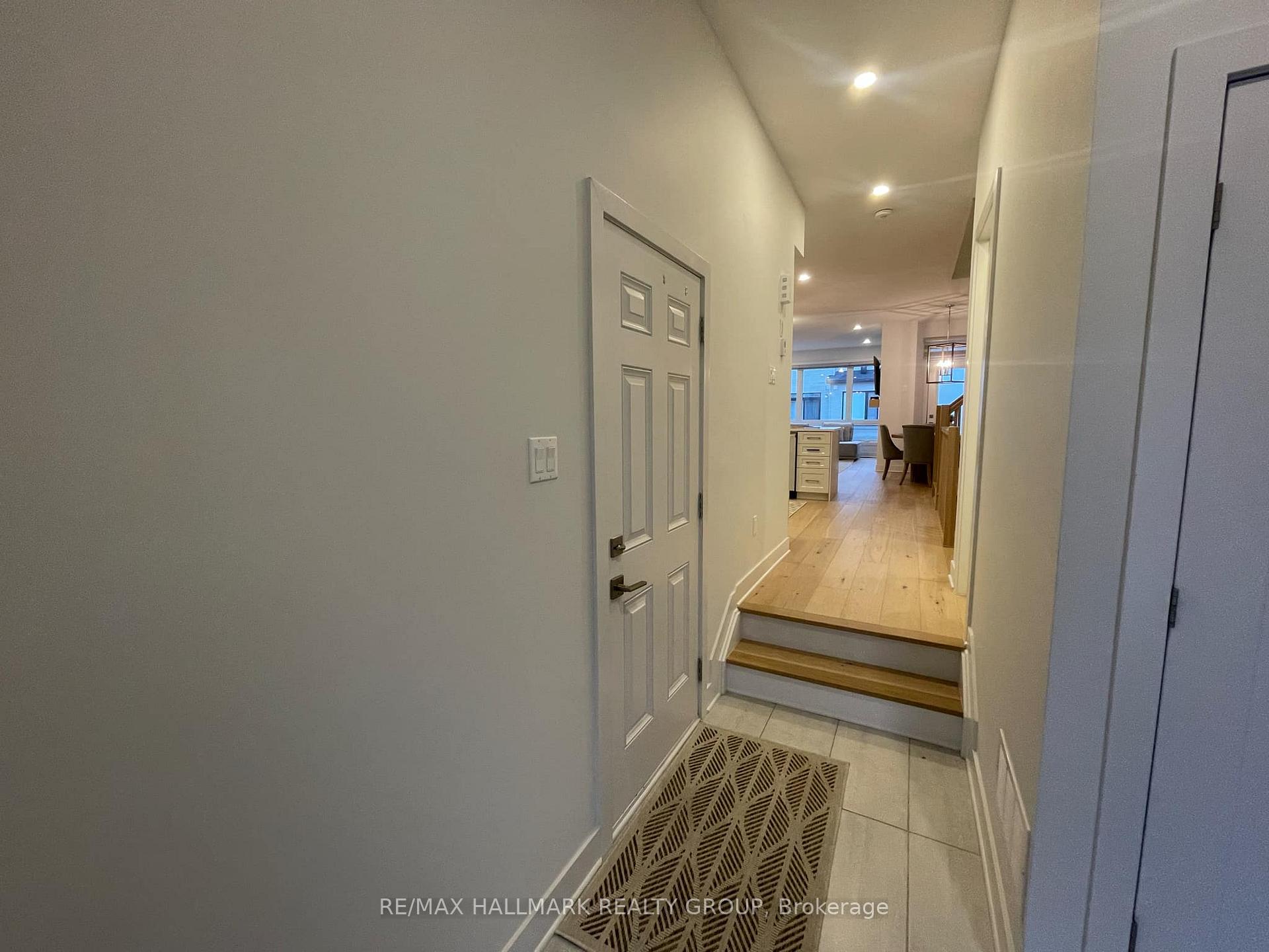 Photo 3 of 603 Cordelette Circle, Ottawa, Mer Bleue/Bradley Estates/Anderson Park — HOMEH