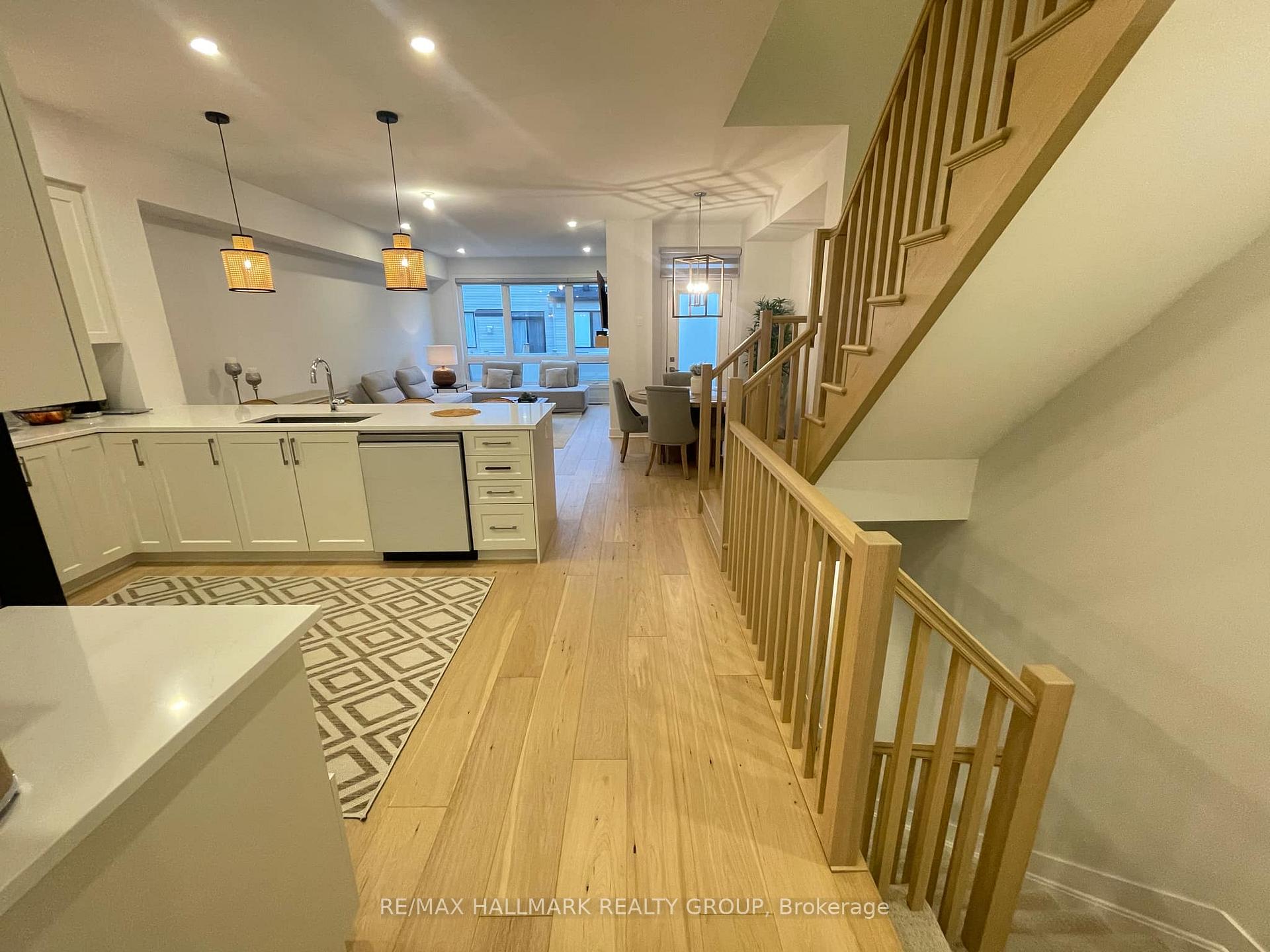 Photo 5 of 603 Cordelette Circle, Ottawa, Mer Bleue/Bradley Estates/Anderson Park — HOMEH