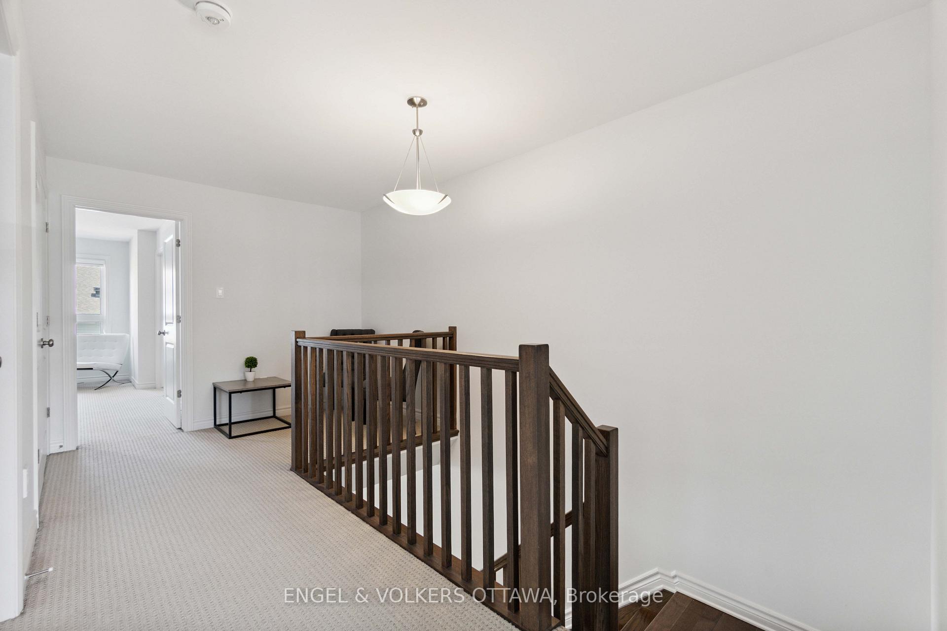 Photo 16 of 640 Cordelette Circle, Ottawa, Mer Bleue/Bradley Estates/Anderson Park — HOMEH