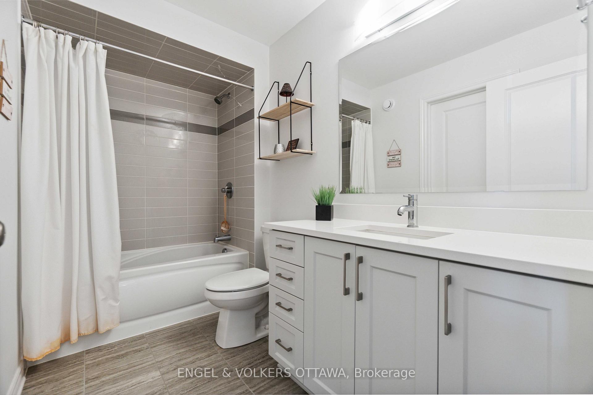 Photo 33 of 640 Cordelette Circle, Ottawa, Mer Bleue/Bradley Estates/Anderson Park — HOMEH