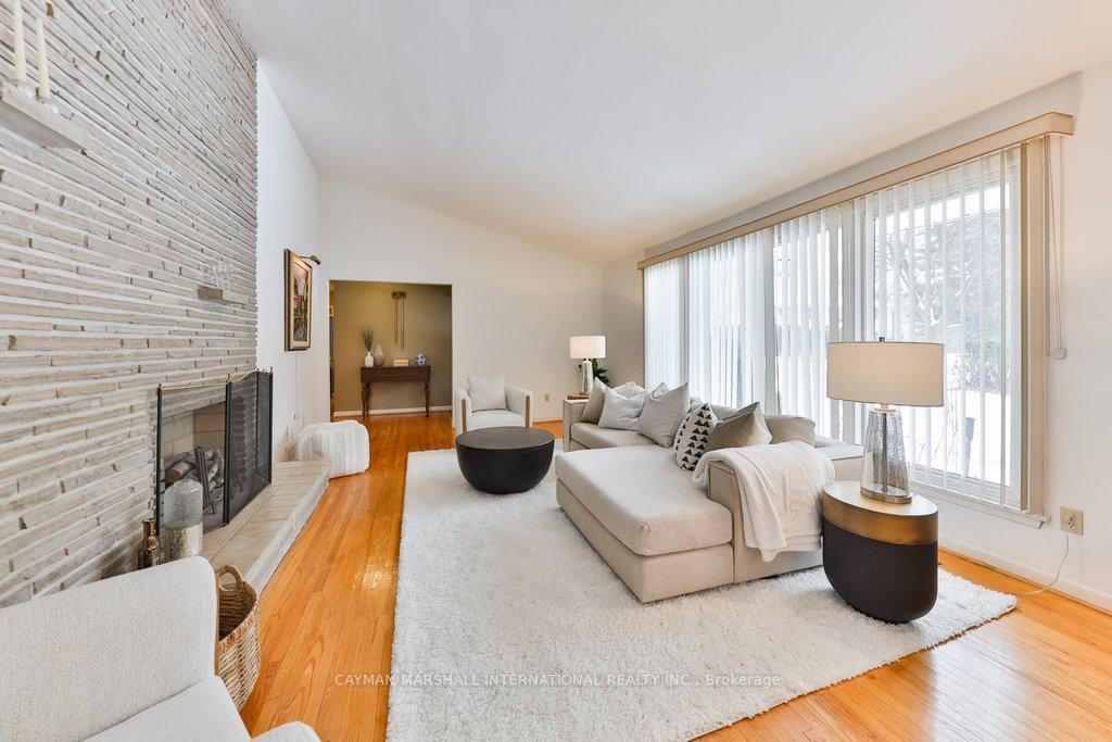 Photo 10 of 1522 Green Glade, Mississauga, Clarkson — HOMEH