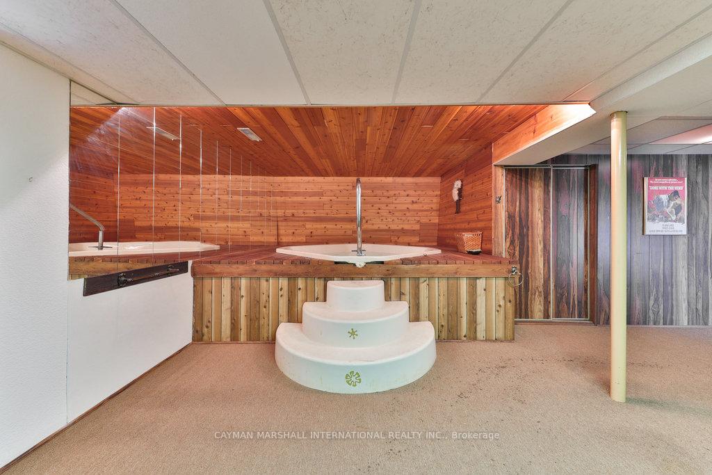 Photo 34 of 1522 Green Glade, Mississauga, Clarkson — HOMEH