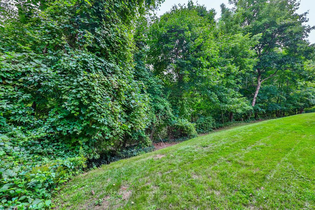 Photo 42 of 1522 Green Glade, Mississauga, Clarkson — HOMEH
