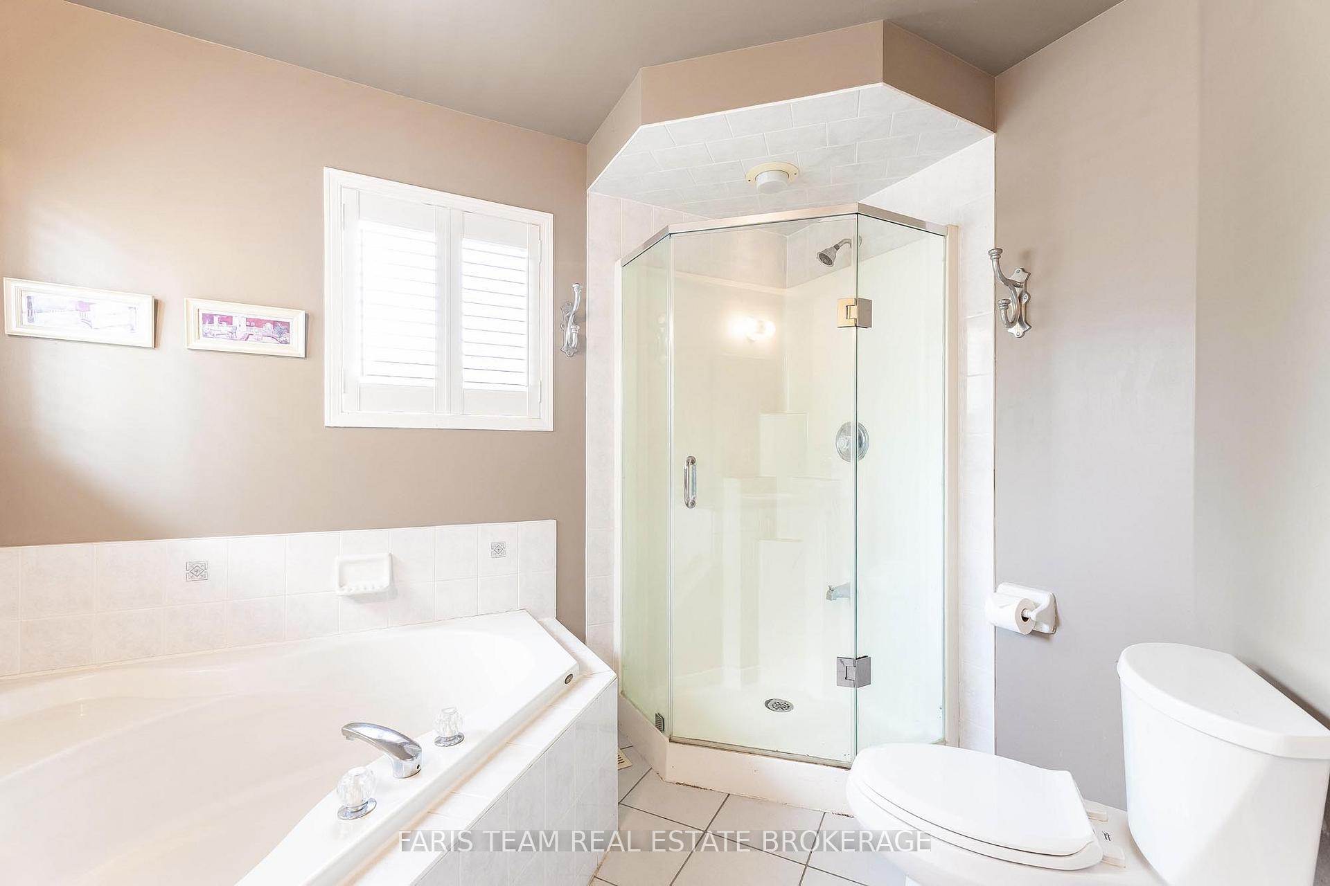 Photo 16 of 306 Tupper Boulevard, New Tecumseth, Alliston — HOMEH