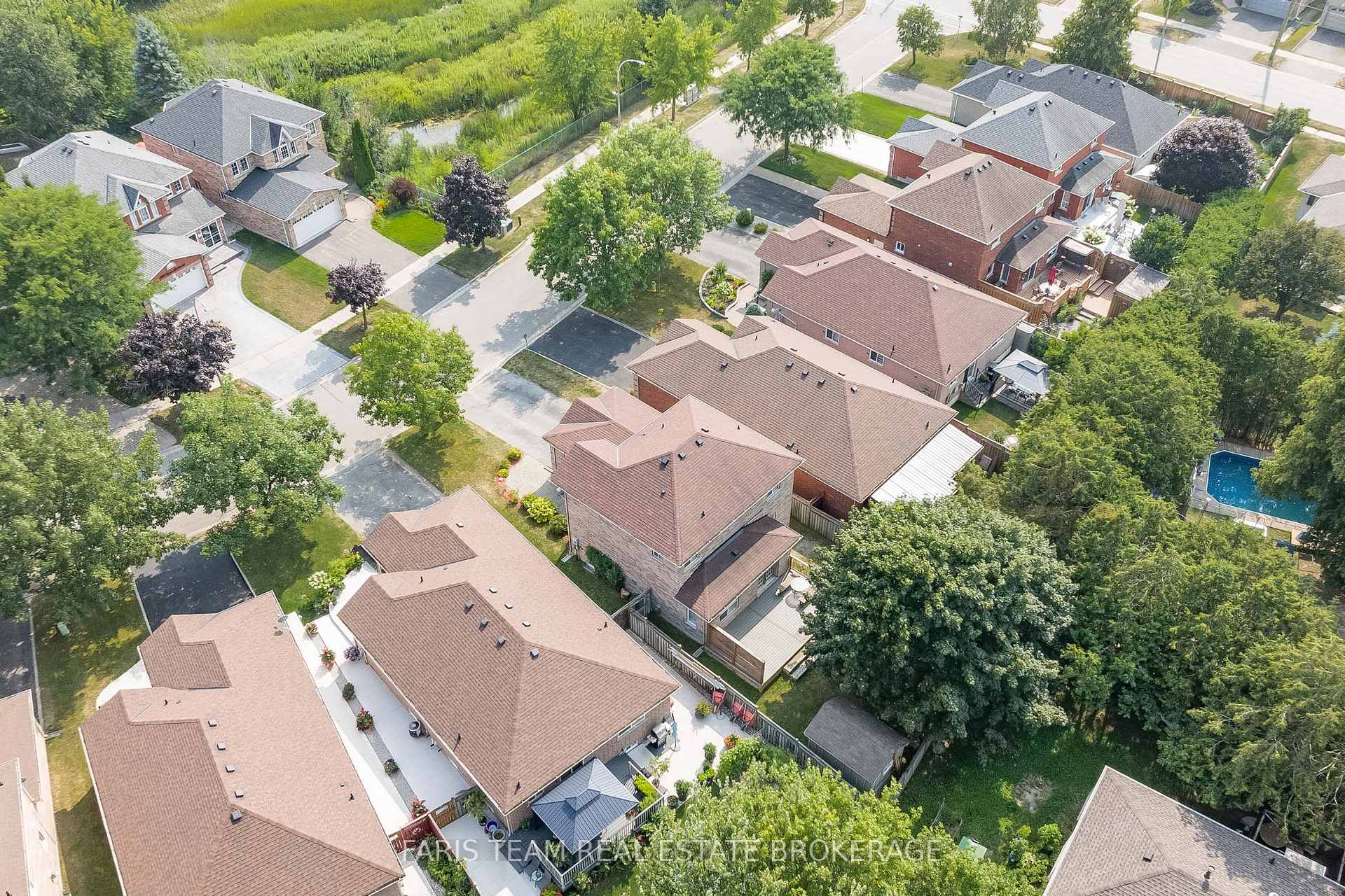 Photo 31 of 306 Tupper Boulevard, New Tecumseth, Alliston — HOMEH