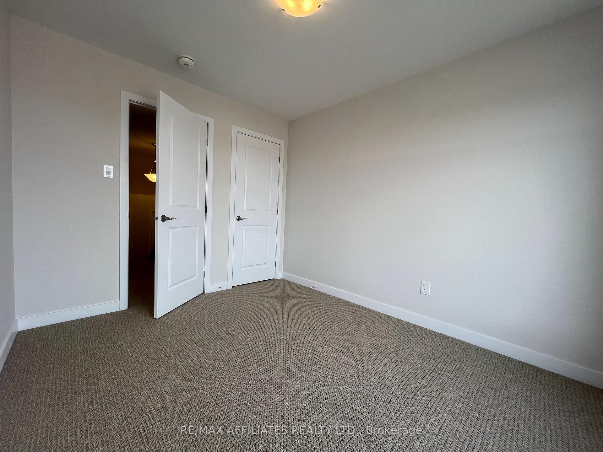 Photo 13 of 106 Venasque Private, Ottawa, Notting Hill/Summerside — HOMEH