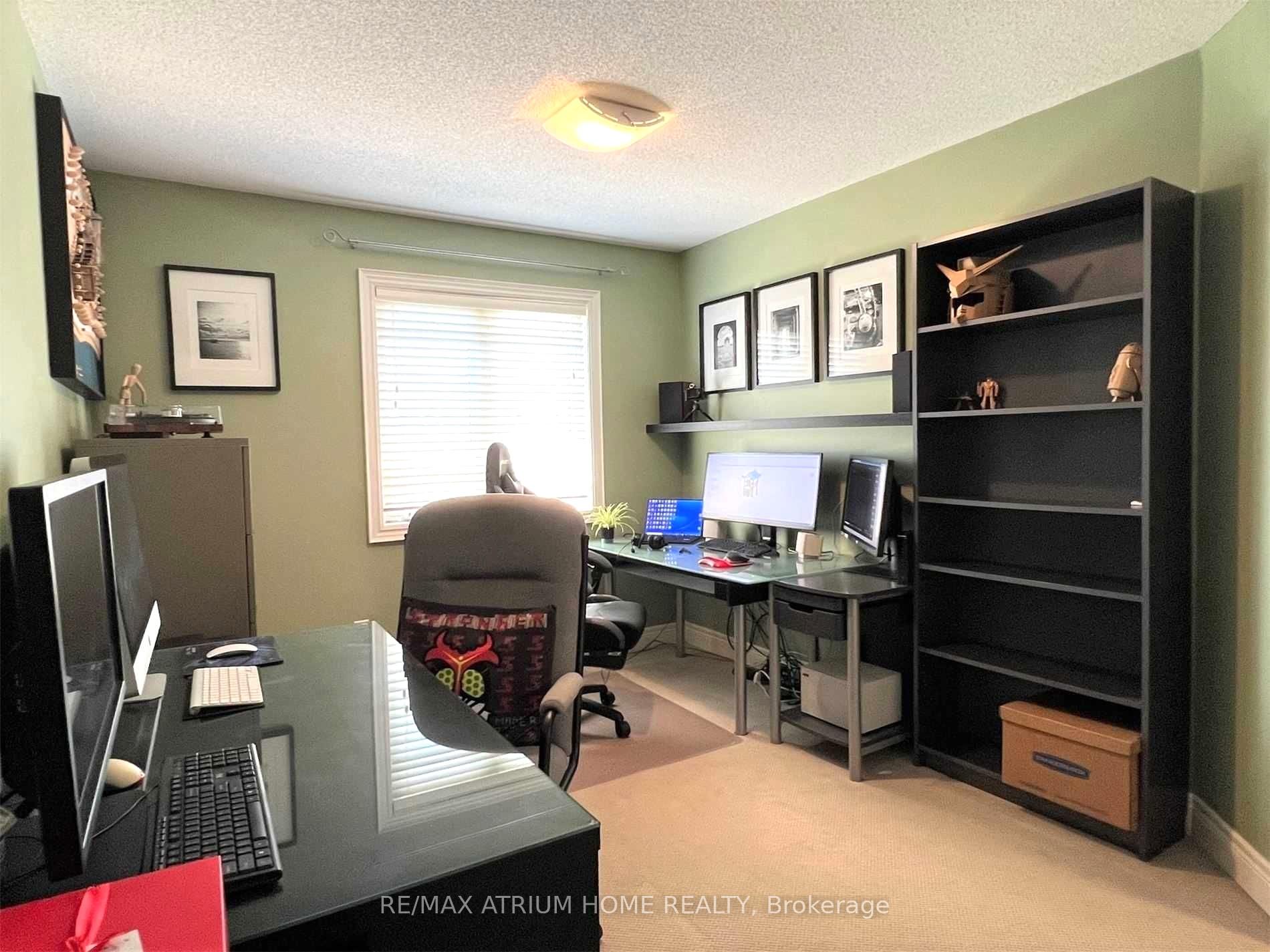 Photo 20 of 45 Irish Rose Drive, Markham, Berczy — HOMEH