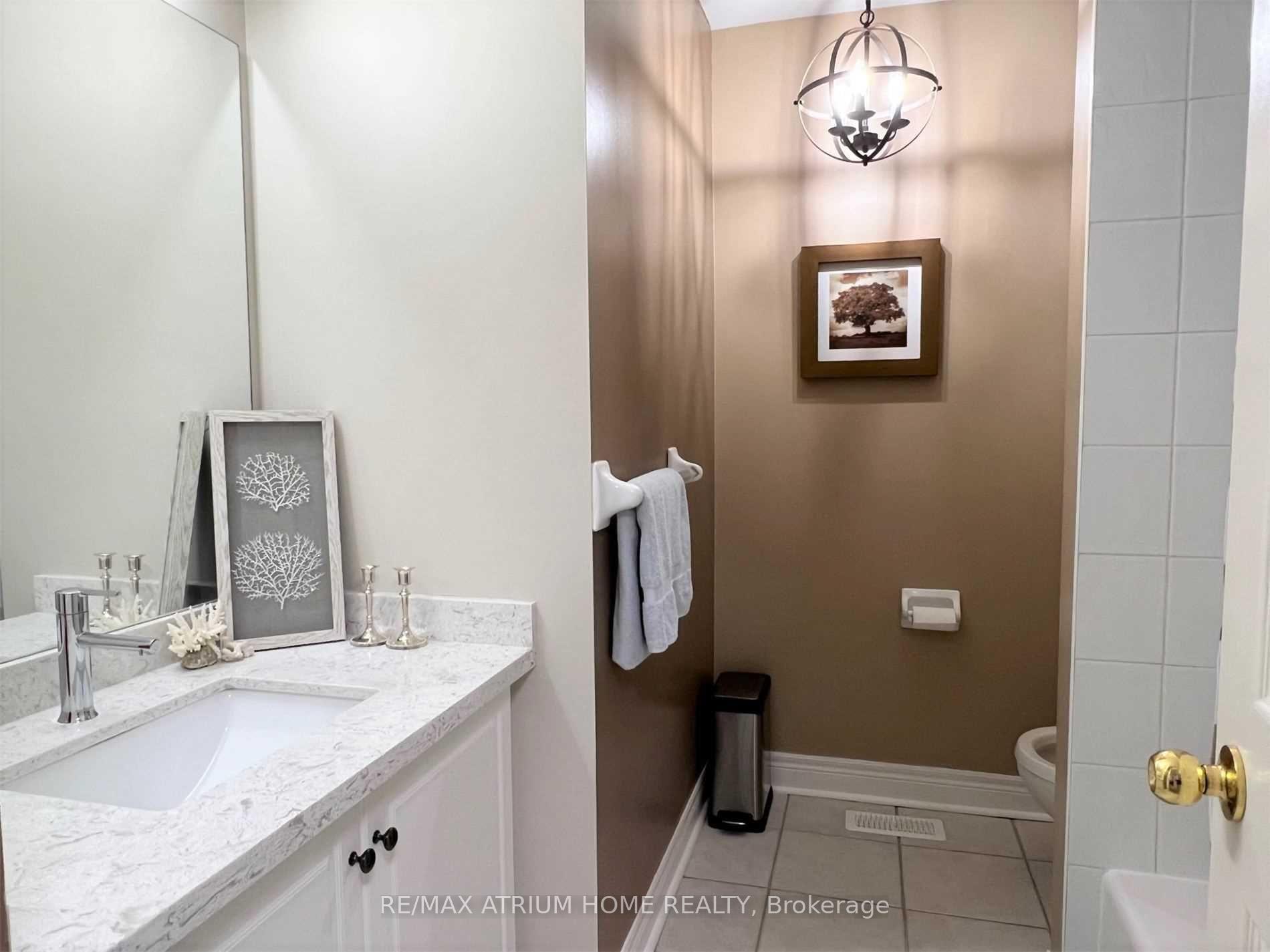 Photo 22 of 45 Irish Rose Drive, Markham, Berczy — HOMEH