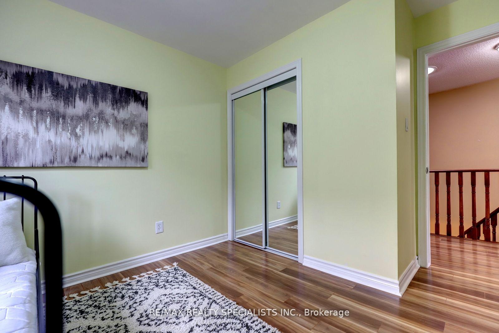 Photo 13 of 3455 Cherrington Crescent, Mississauga, Erin Mills — HOMEH