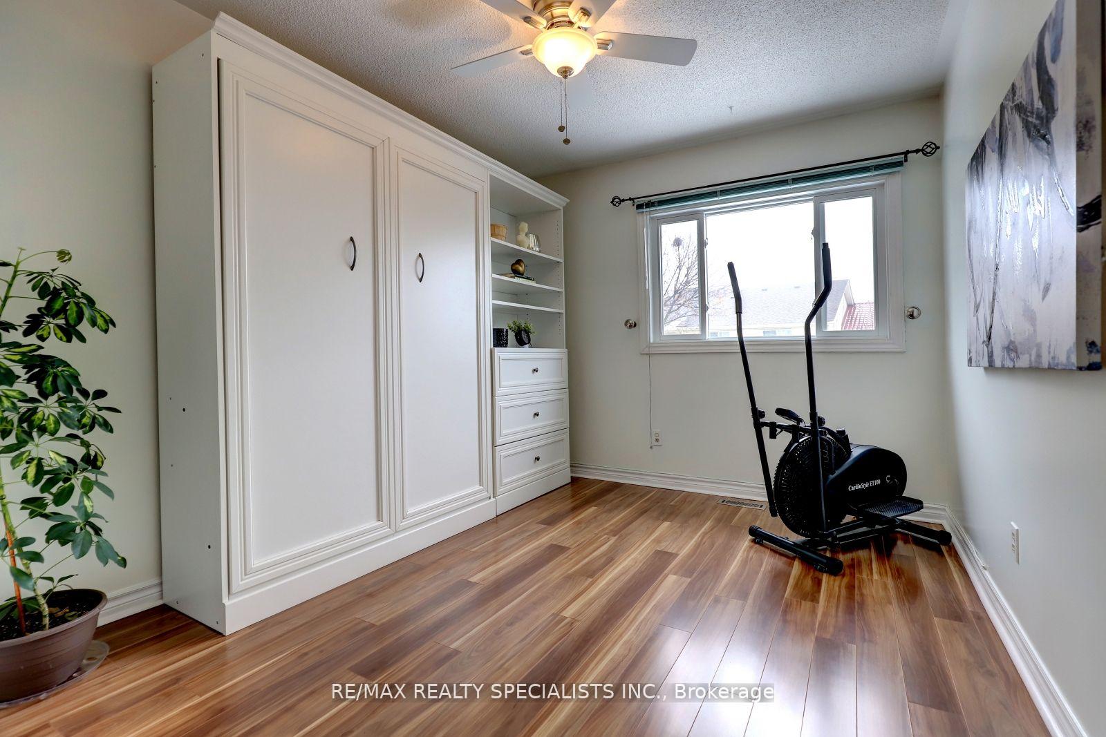 Photo 15 of 3455 Cherrington Crescent, Mississauga, Erin Mills — HOMEH