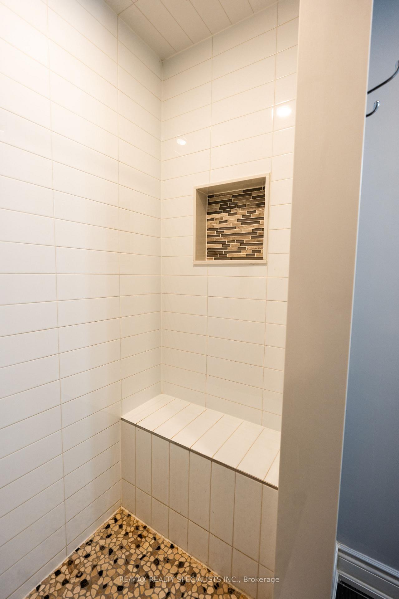 Photo 24 of 3455 Cherrington Crescent, Mississauga, Erin Mills — HOMEH