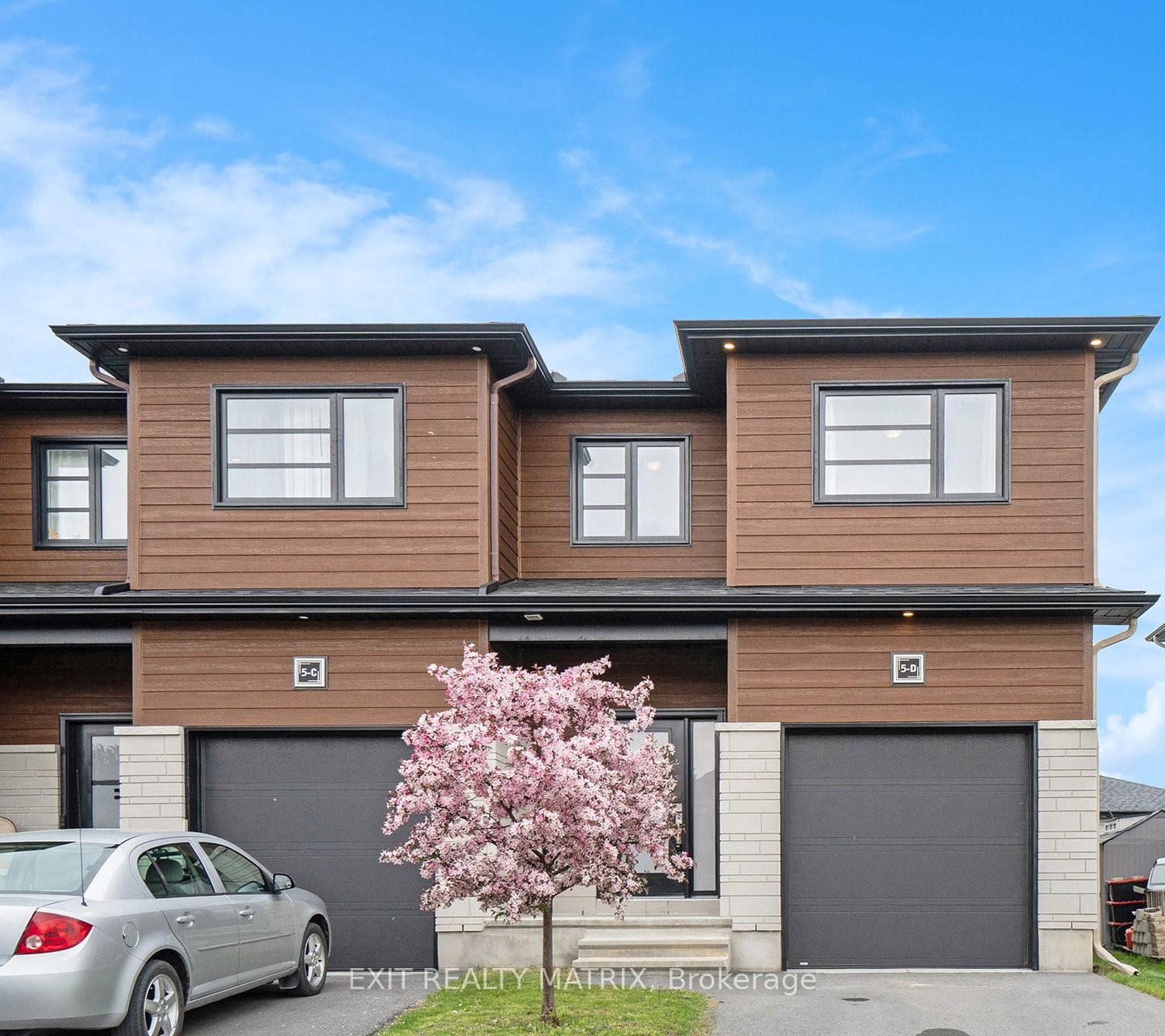 Photo 1 of Unit D, 5 Flagstone Private Lane, North Stormont, North Stormont (Finch) Twp — HOMEH