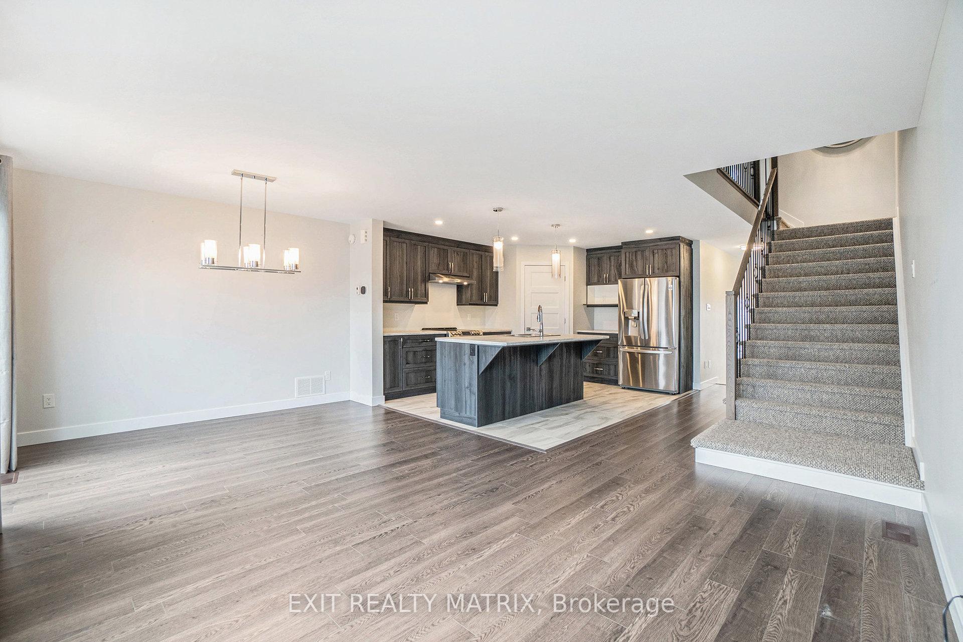 Photo 5 of Unit D, 5 Flagstone Private Lane, North Stormont, North Stormont (Finch) Twp — HOMEH