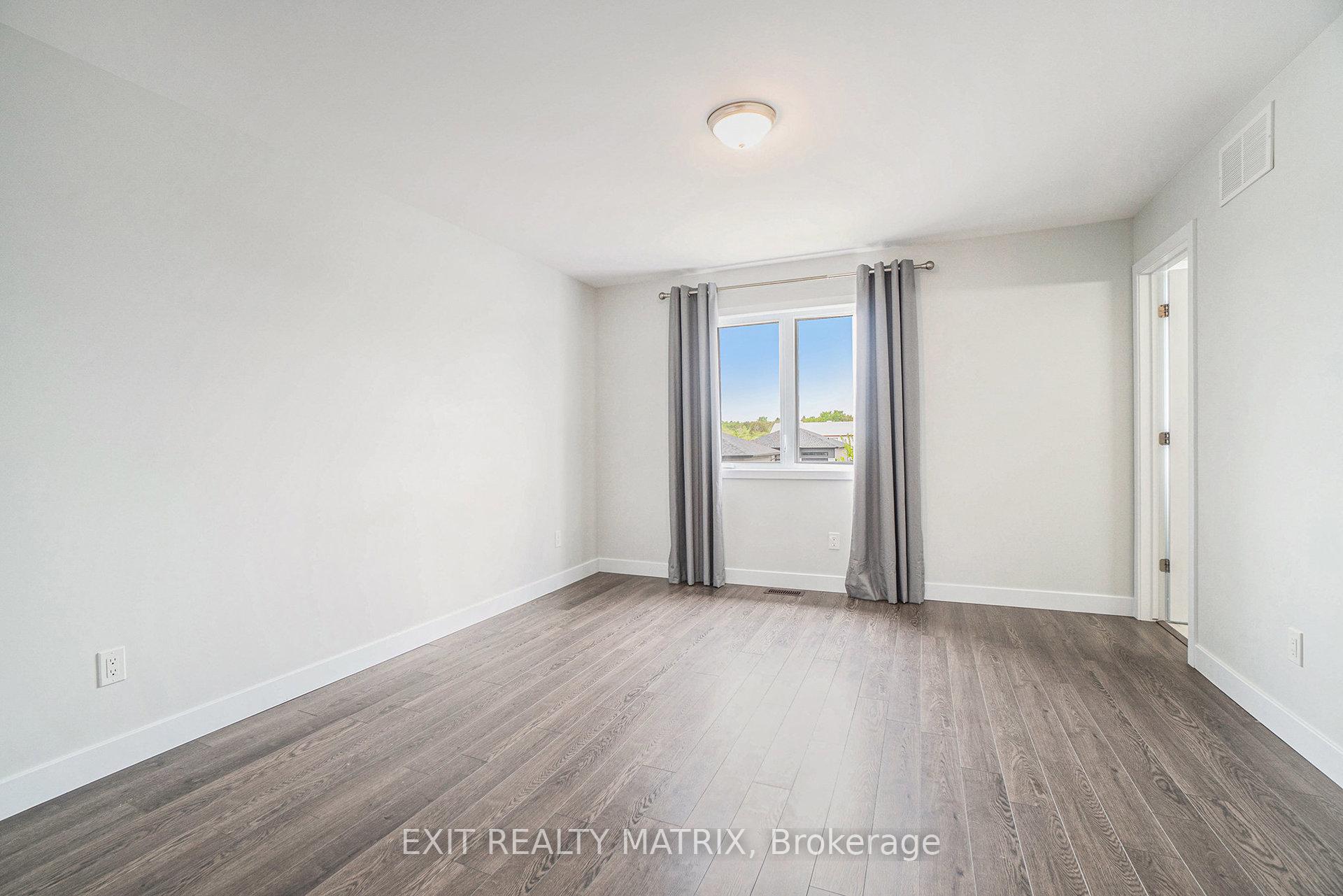 Photo 20 of Unit D, 5 Flagstone Private Lane, North Stormont, North Stormont (Finch) Twp — HOMEH