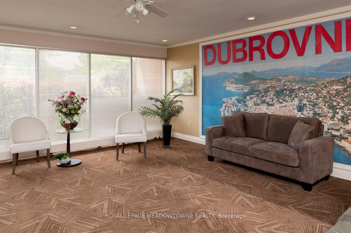 Photo 15 of Unit 707, 1017 Seneca Avenue, Mississauga, Port Credit — HOMEH