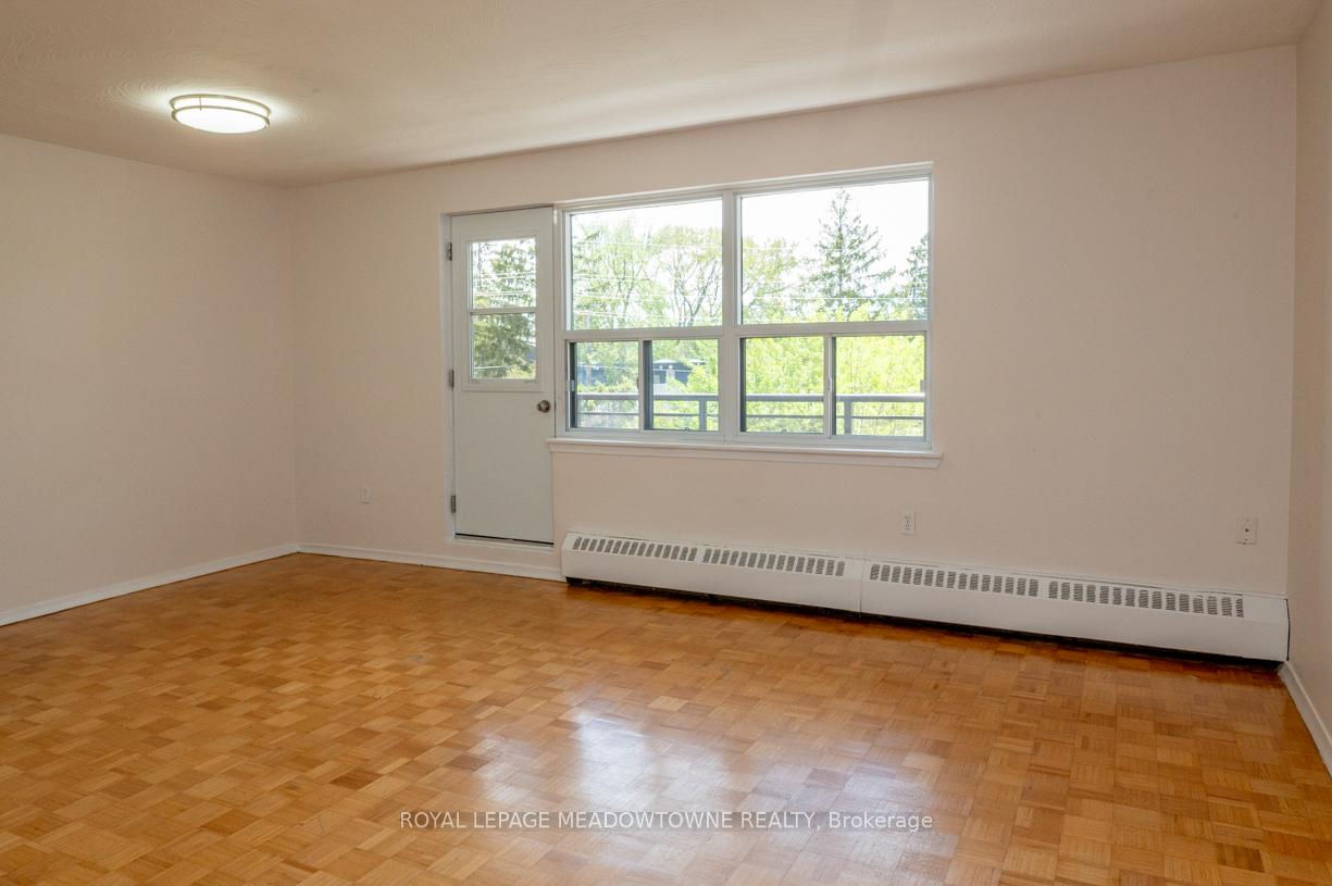 Photo 13 of Unit 707, 1017 Seneca Avenue, Mississauga, Port Credit — HOMEH