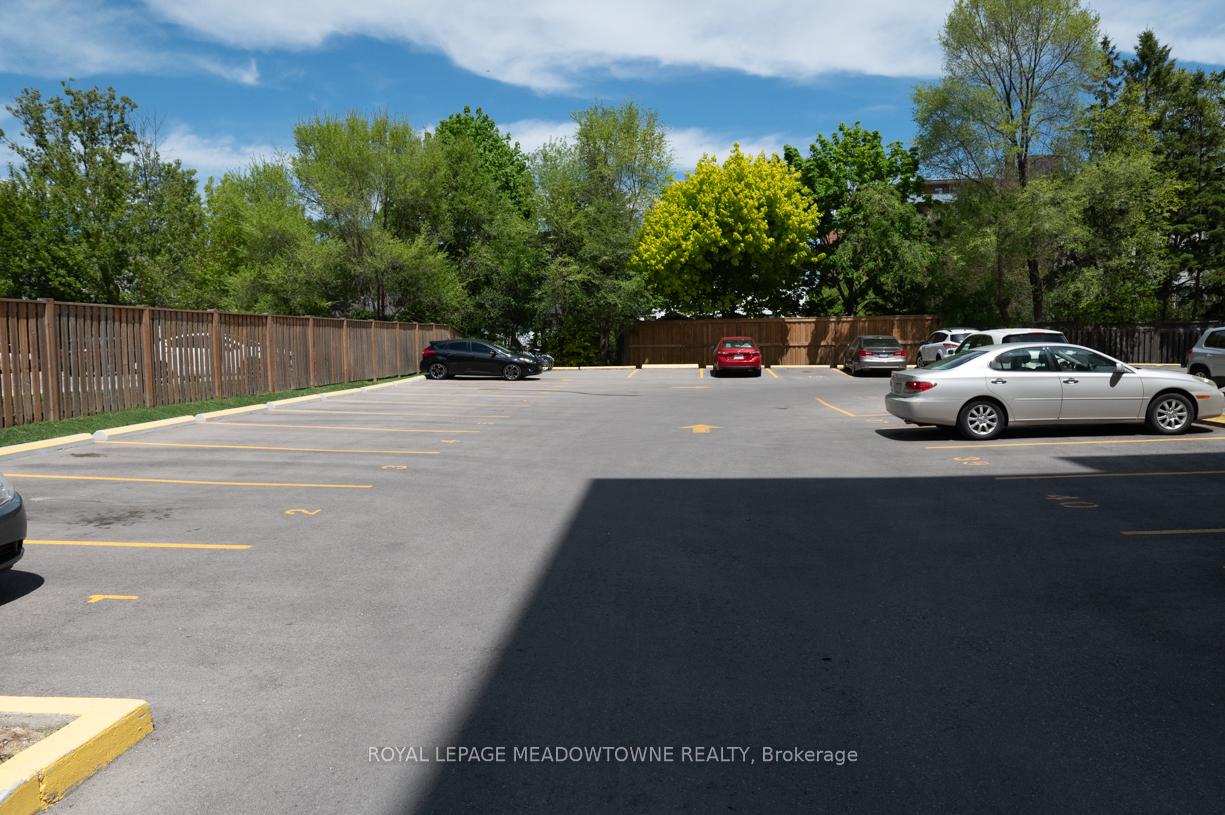 Photo 29 of Unit 707, 1017 Seneca Avenue, Mississauga, Port Credit — HOMEH
