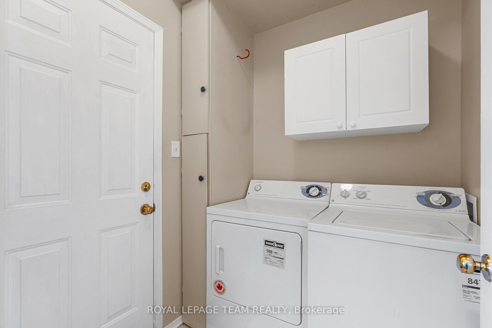 Photo 25 of 8 Borealis Crescent, Ottawa, Carson Meadows — HOMEH