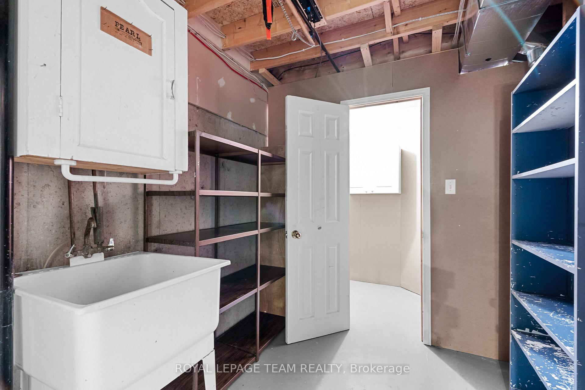 Photo 43 of 8 Borealis Crescent, Ottawa, Carson Meadows — HOMEH