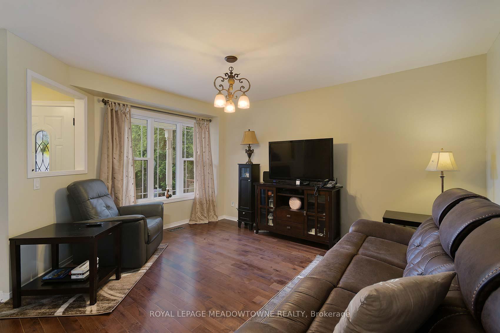 Photo 8 of 6521 Sapling Trail, Mississauga, Lisgar — HOMEH