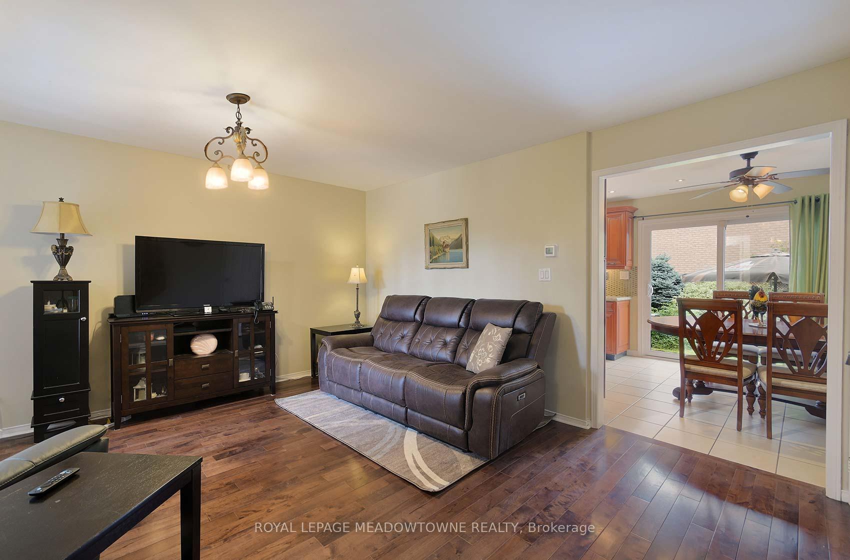 Photo 10 of 6521 Sapling Trail, Mississauga, Lisgar — HOMEH