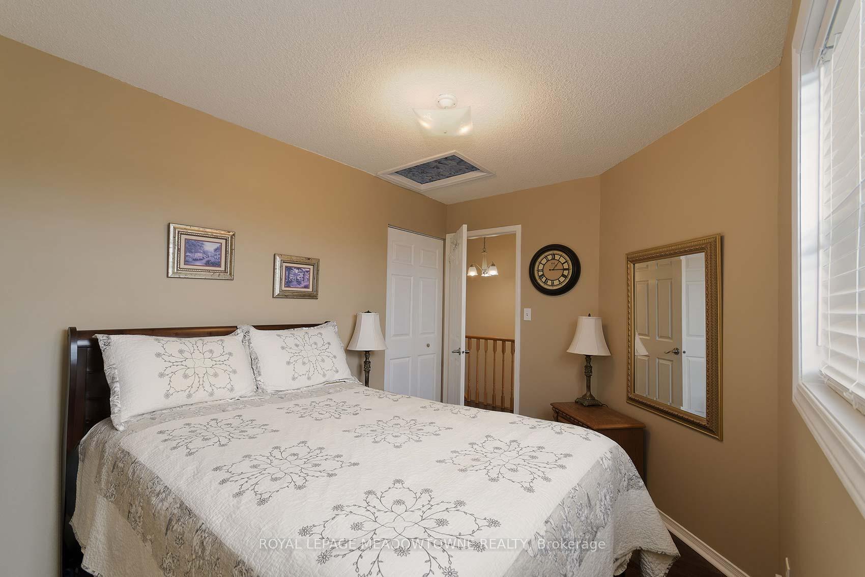 Photo 22 of 6521 Sapling Trail, Mississauga, Lisgar — HOMEH