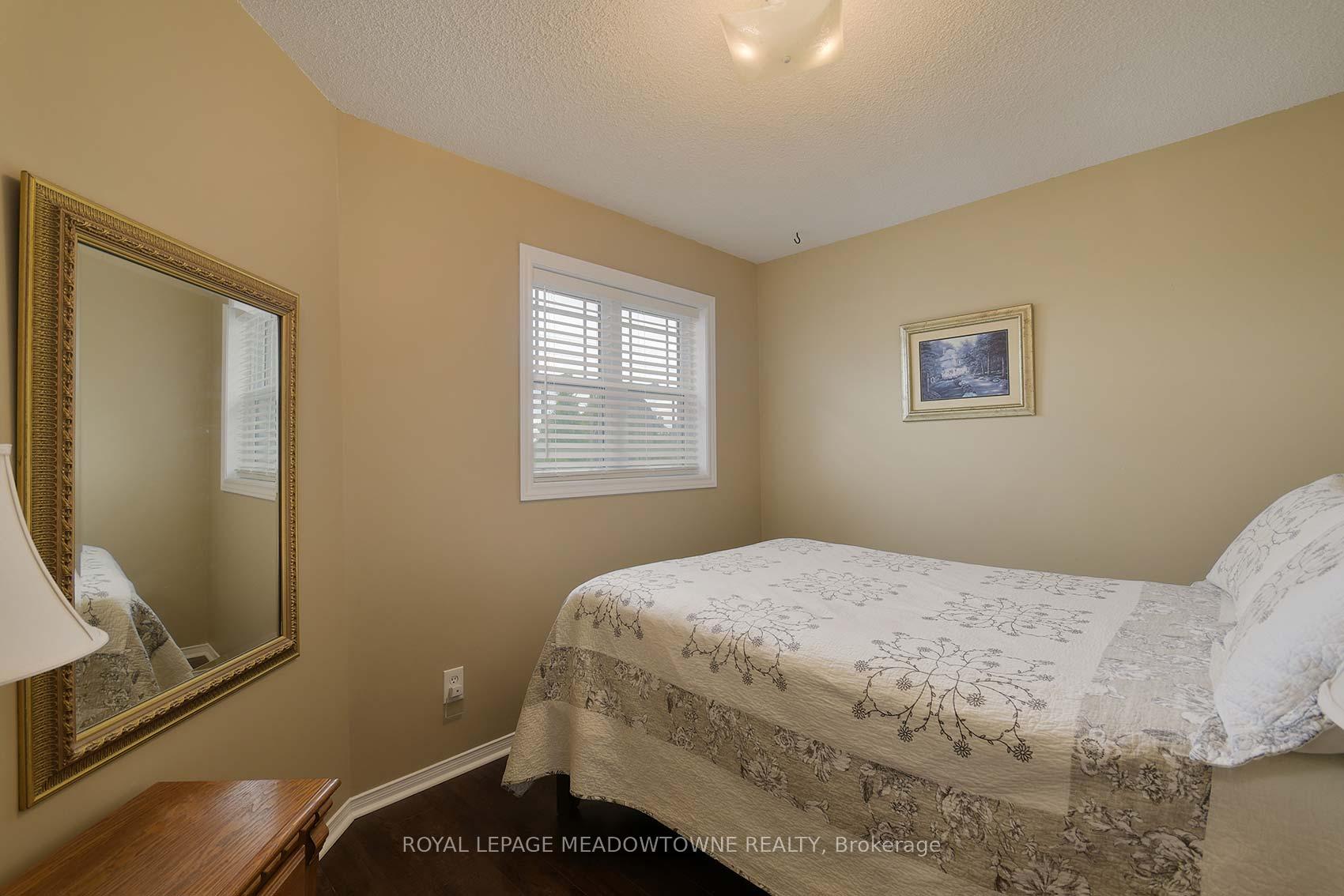 Photo 23 of 6521 Sapling Trail, Mississauga, Lisgar — HOMEH