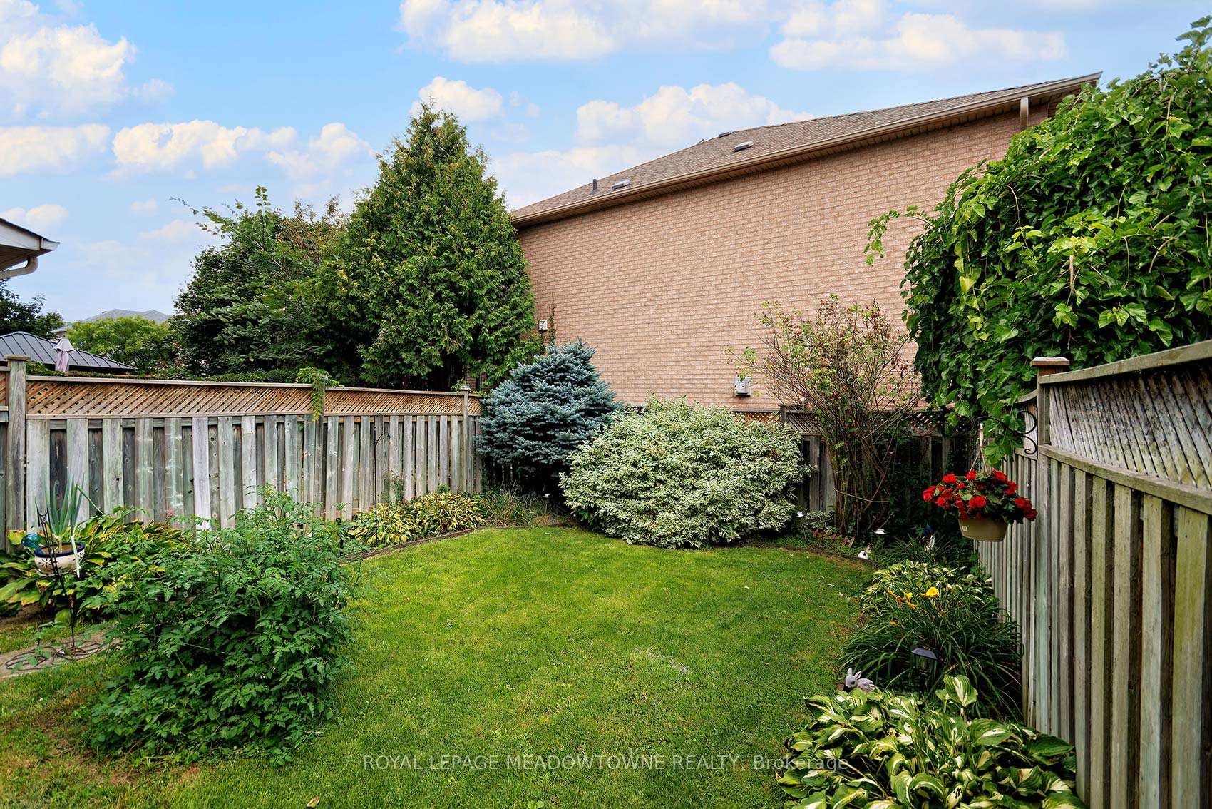 Photo 36 of 6521 Sapling Trail, Mississauga, Lisgar — HOMEH