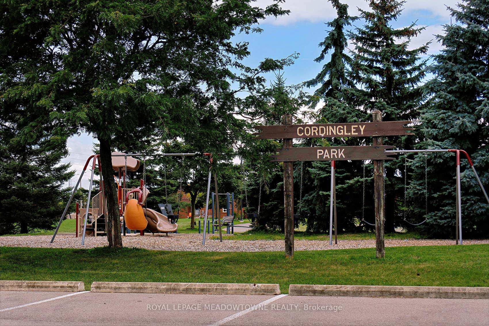 Photo 41 of 6521 Sapling Trail, Mississauga, Lisgar — HOMEH