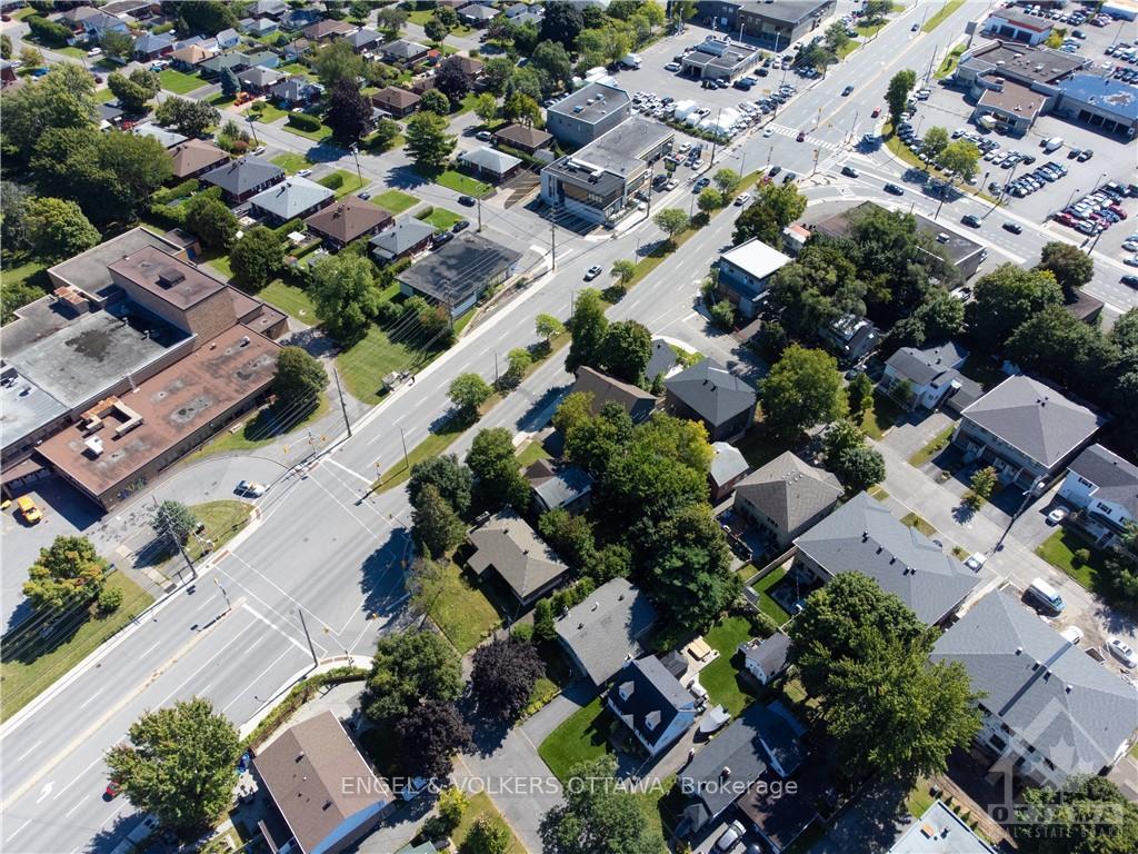 Photo 17 of 830 St Laurent Boulevard, Ottawa, Castle Heights — HOMEH