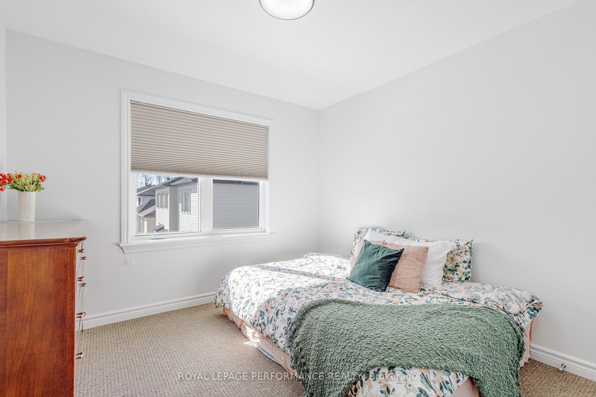 Photo 25 of 205 Shinleaf Crescent, Ottawa, Mer Bleue/Bradley Estates/Anderson Park — HOMEH