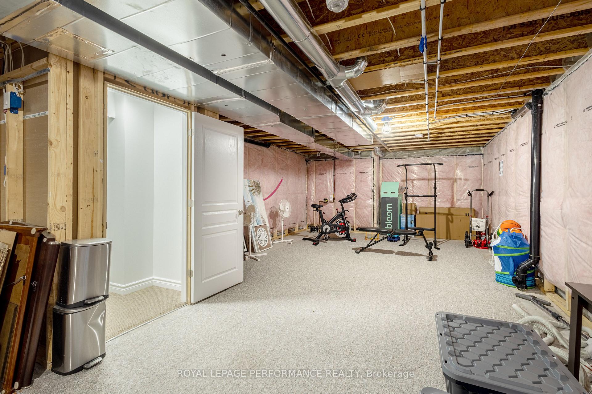 Photo 35 of 205 Shinleaf Crescent, Ottawa, Mer Bleue/Bradley Estates/Anderson Park — HOMEH