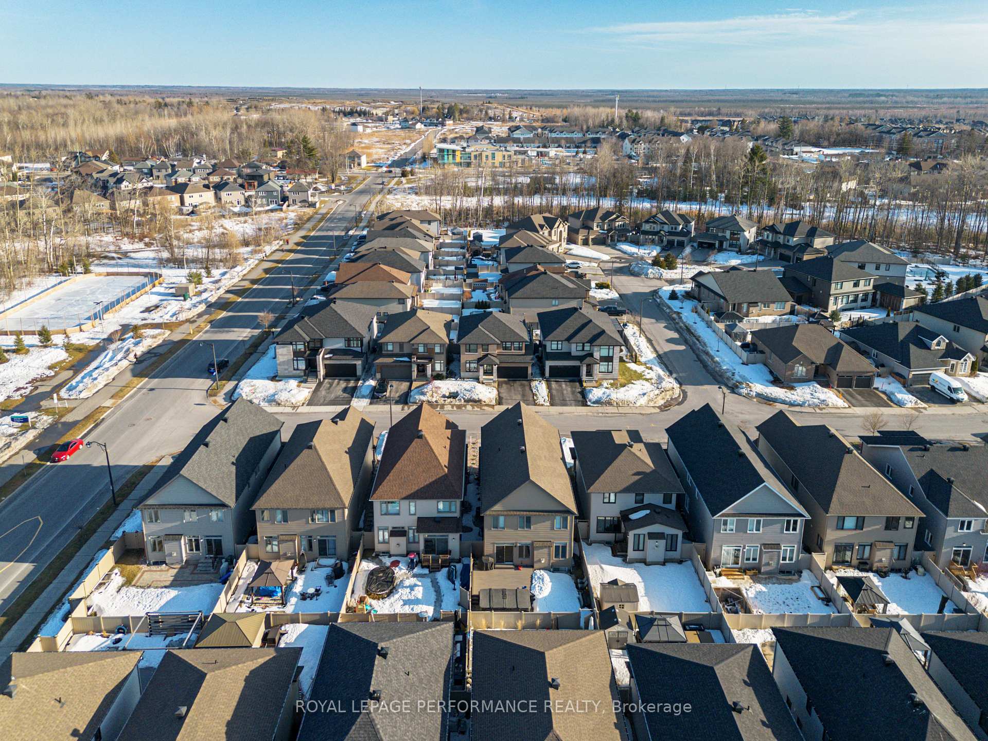 Photo 39 of 205 Shinleaf Crescent, Ottawa, Mer Bleue/Bradley Estates/Anderson Park — HOMEH