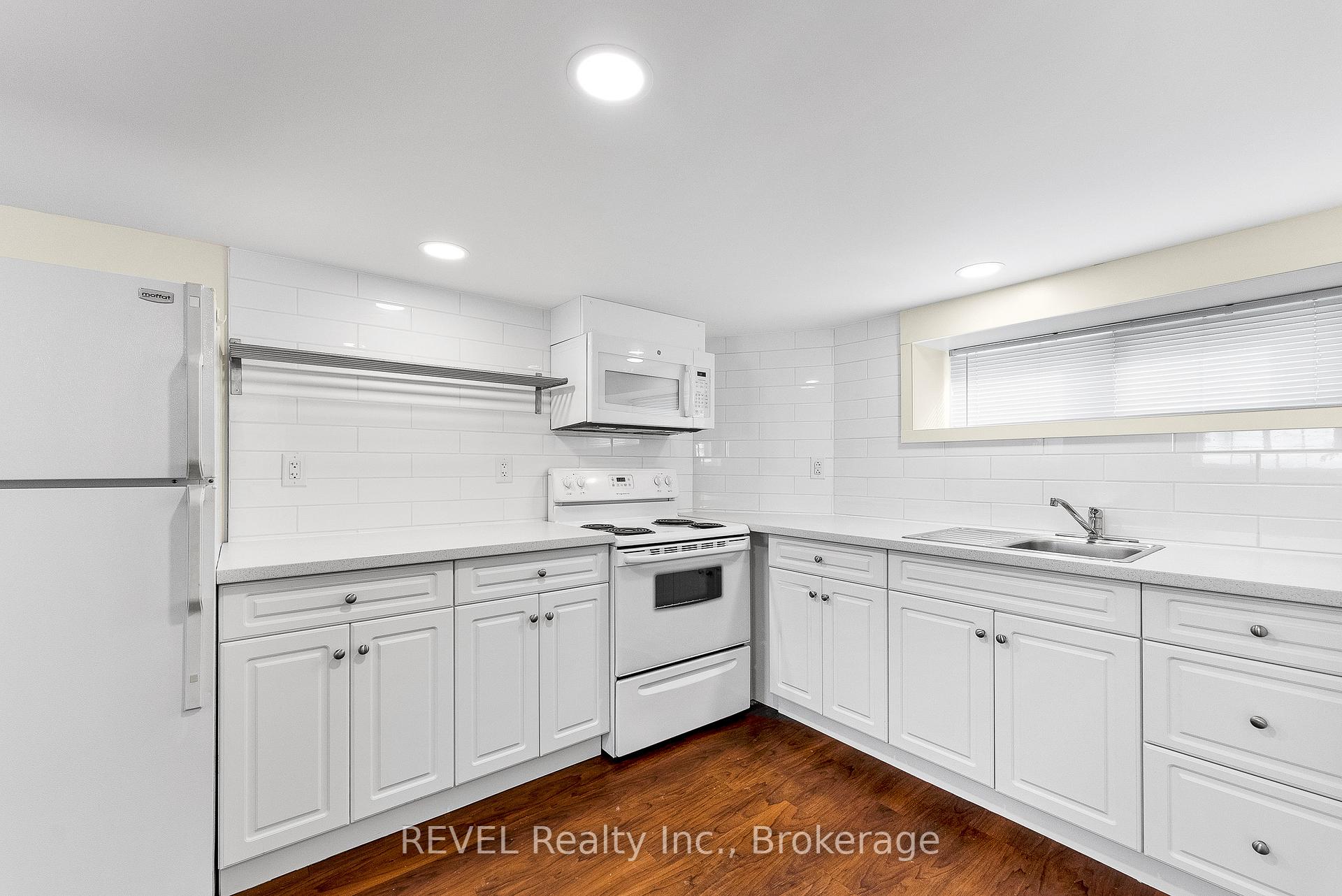 Photo 9 of Unit LOWER, 4747 Cookman Crescent, Niagara Falls, Downtown — HOMEH