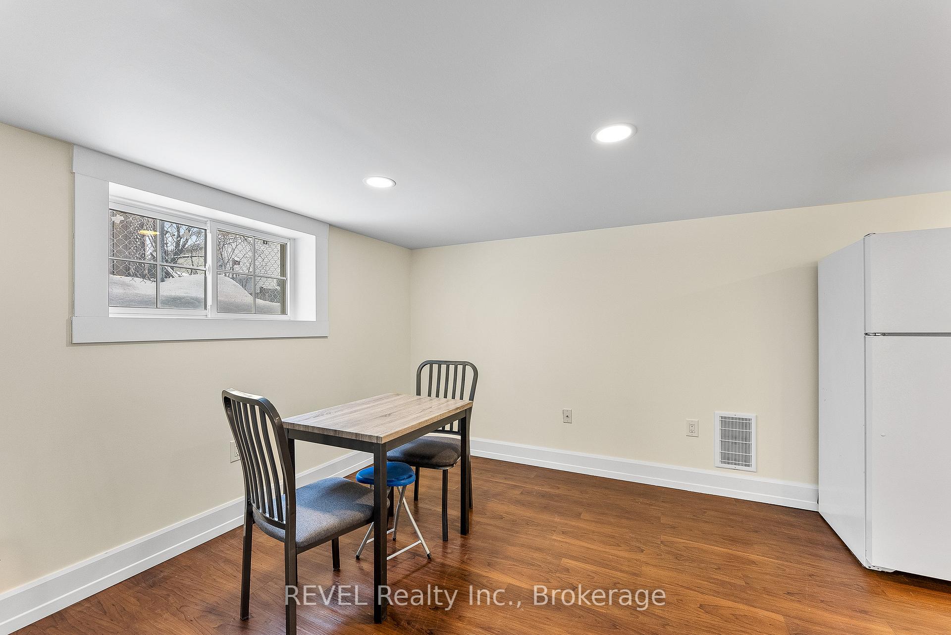 Photo 14 of Unit LOWER, 4747 Cookman Crescent, Niagara Falls, Downtown — HOMEH