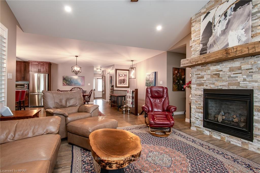 Photo 8 of 216 King Street East, North Huron, Blyth — HOMEH