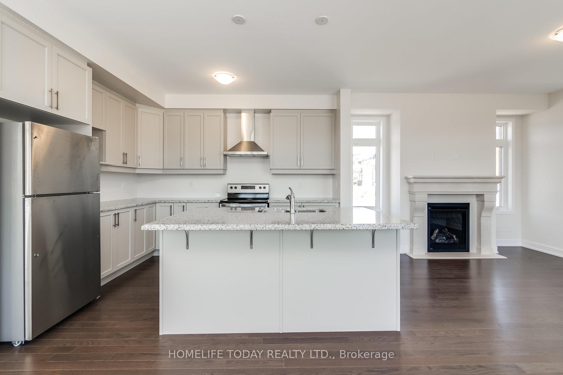 Photo 11 of 50 Rustle Woods Avenue, Markham, Cornell — HOMEH