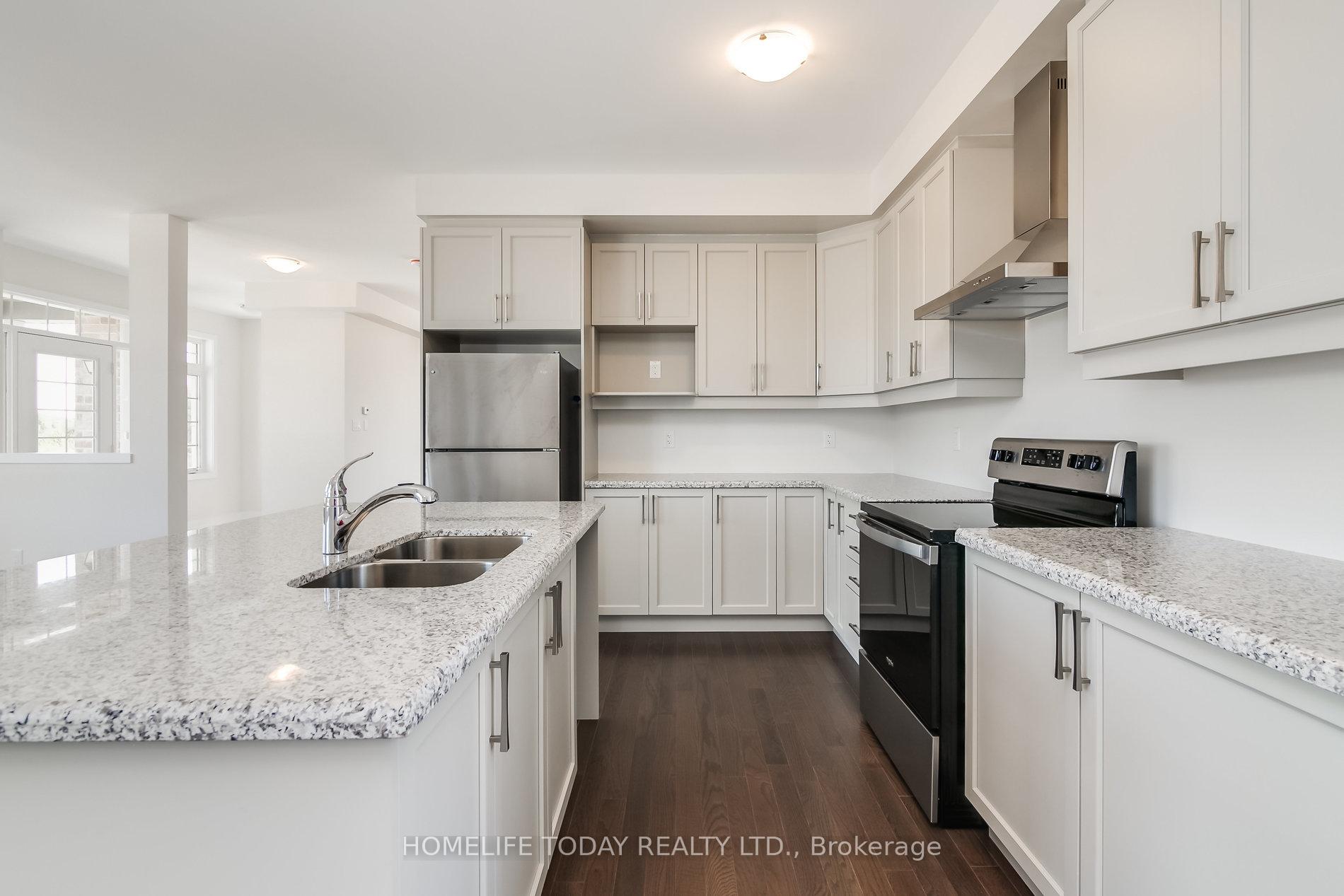 Photo 12 of 50 Rustle Woods Avenue, Markham, Cornell — HOMEH