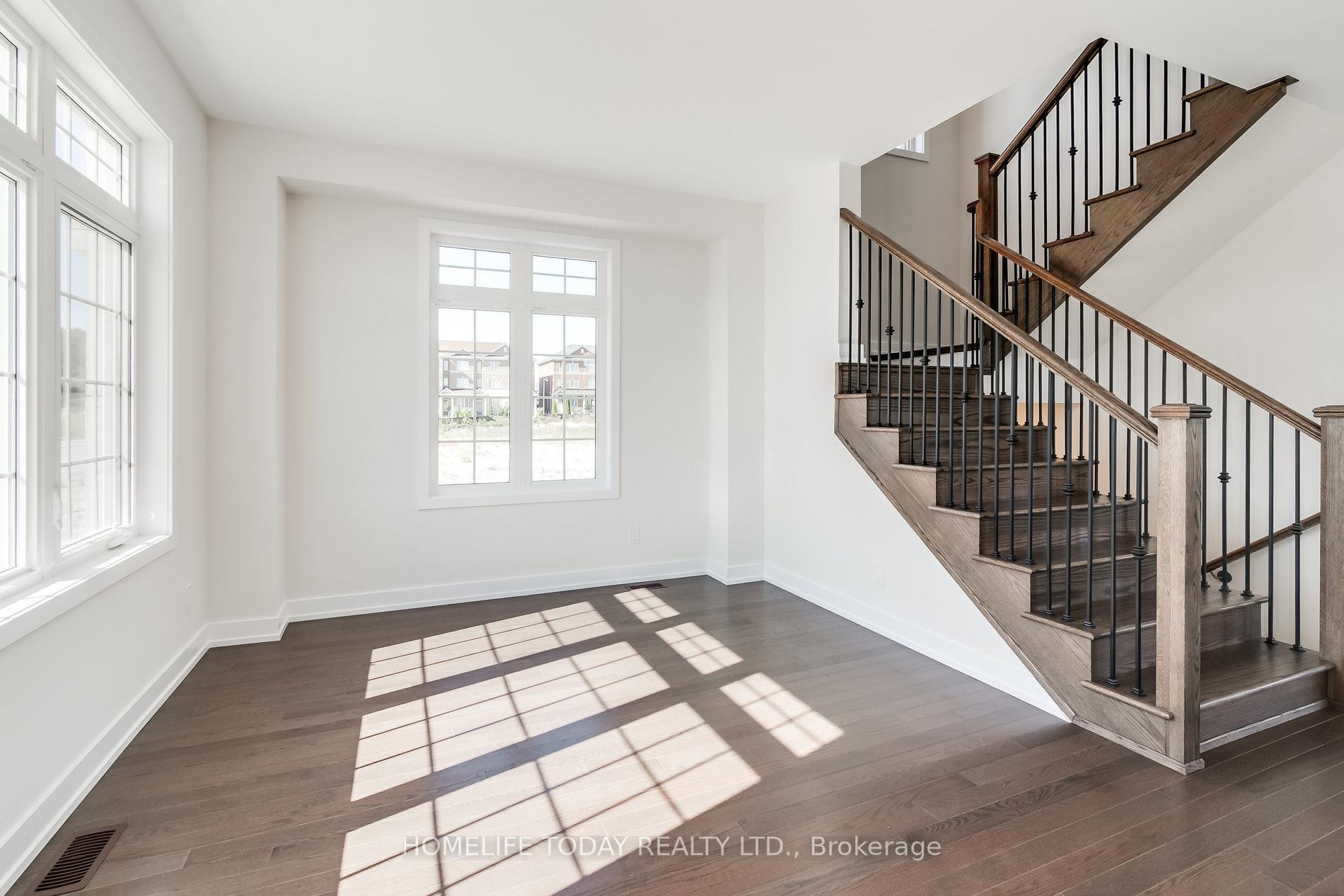 Photo 18 of 50 Rustle Woods Avenue, Markham, Cornell — HOMEH