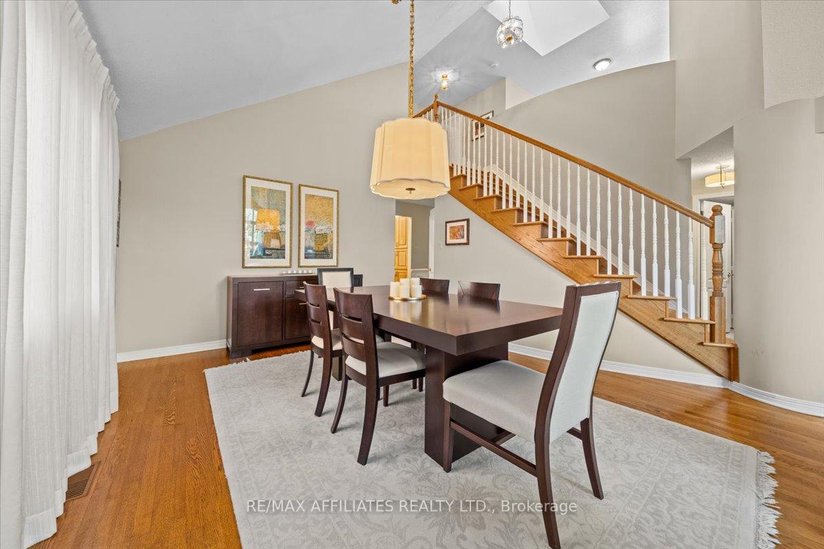 Photo 7 of 1713 Autumn Ridge Drive, Ottawa, Chapel Hill — HOMEH