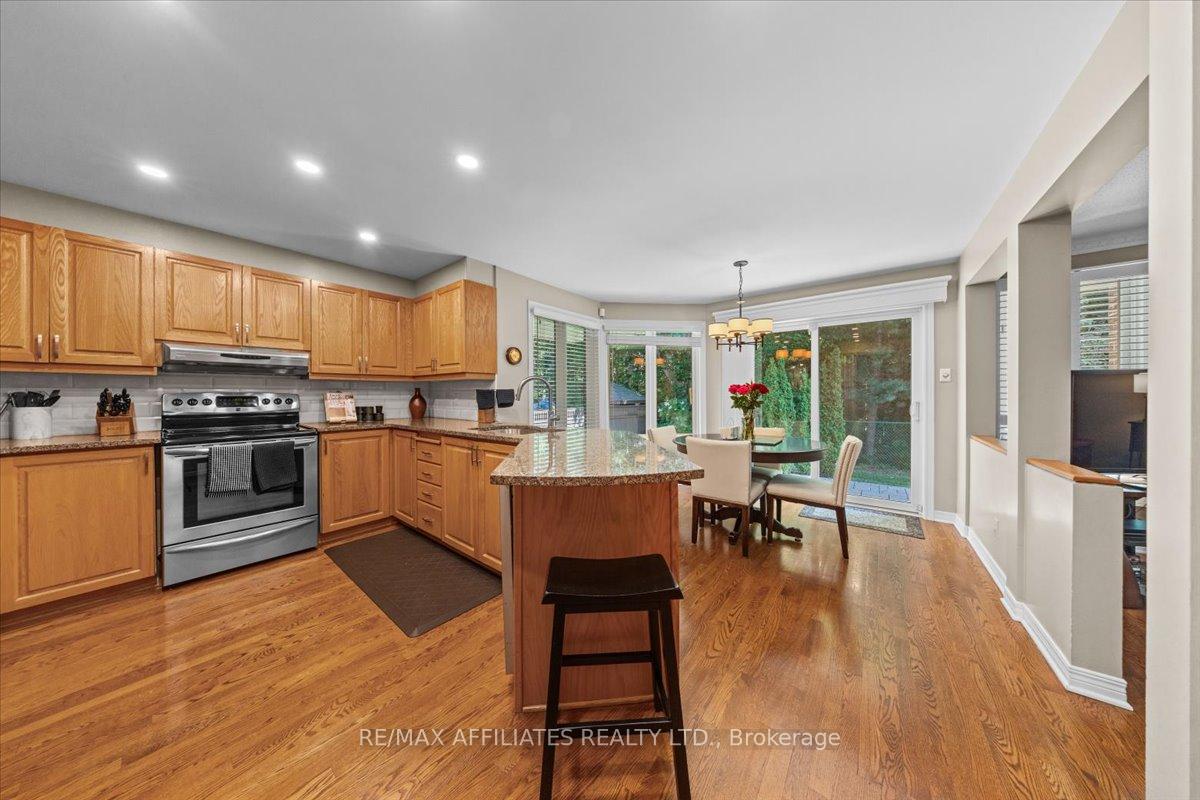 Photo 10 of 1713 Autumn Ridge Drive, Ottawa, Chapel Hill — HOMEH