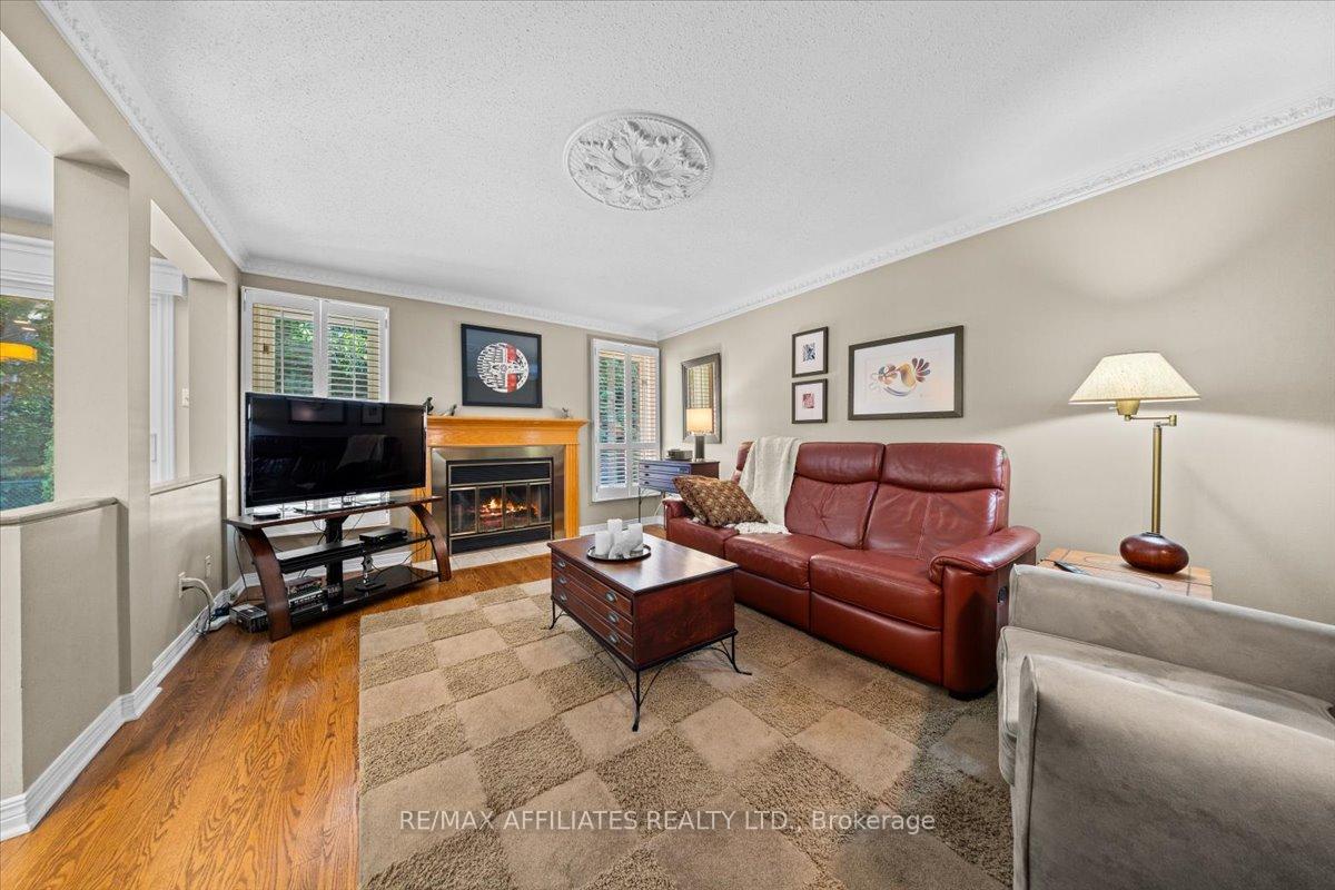 Photo 15 of 1713 Autumn Ridge Drive, Ottawa, Chapel Hill — HOMEH