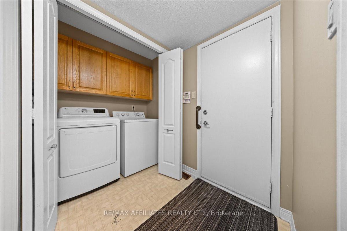 Photo 18 of 1713 Autumn Ridge Drive, Ottawa, Chapel Hill — HOMEH